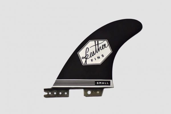 Dérives surf Feather fins Ultralight Noires plug FCS 2